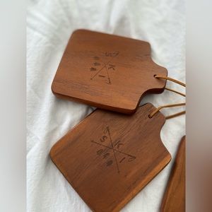 NWT Alpine Chalet Ski Teak Wood Coasters set of 4